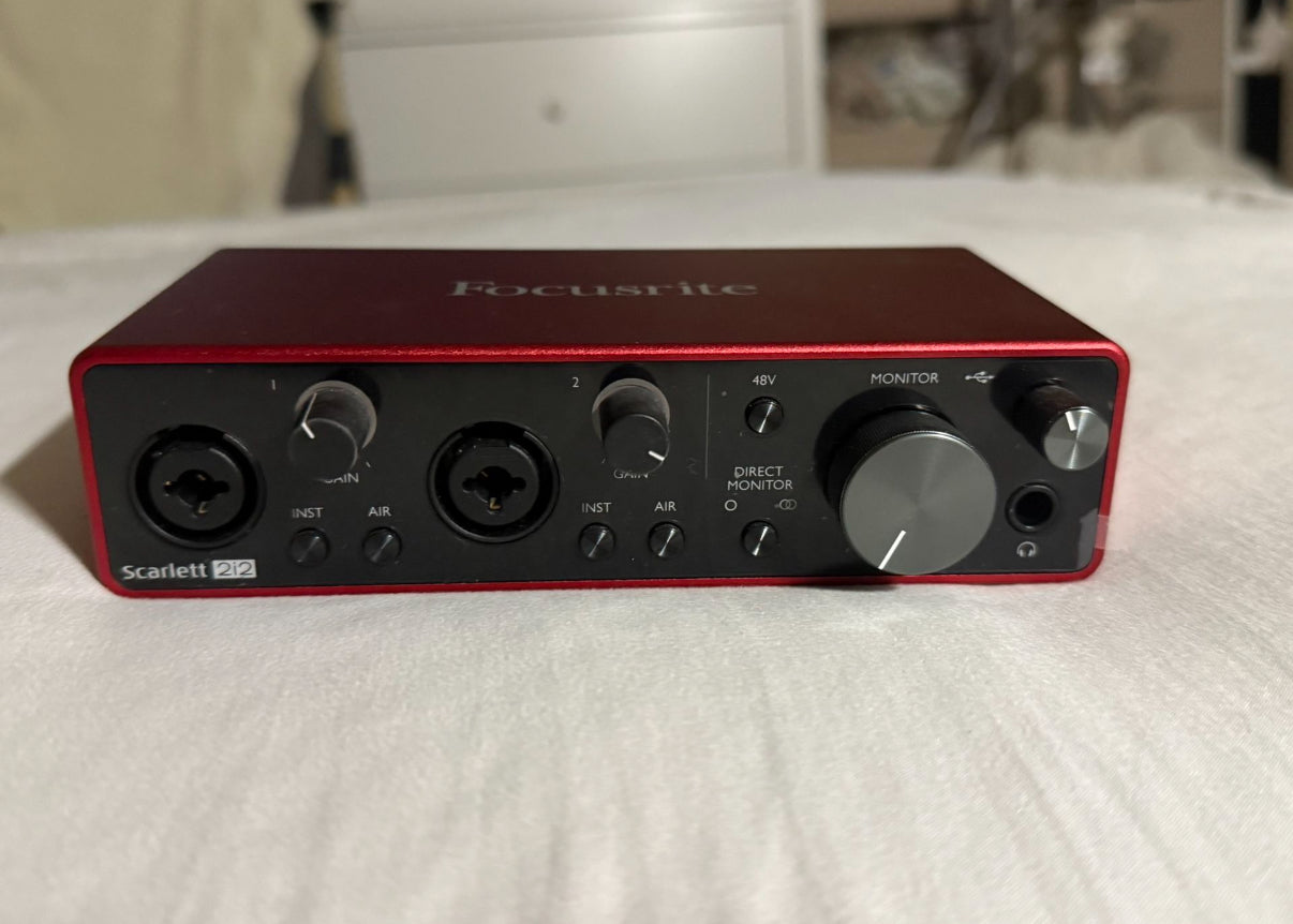 Focusrite Solo