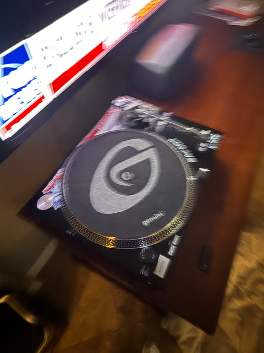 Gemini TT-5000 Turntable